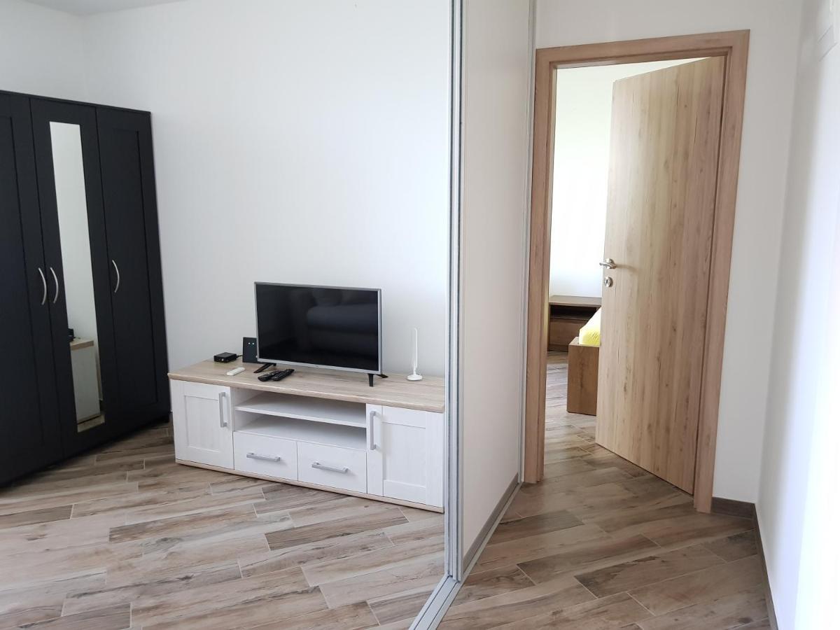 Apartments Villa Irena โคเปร์ ภายนอก รูปภาพ